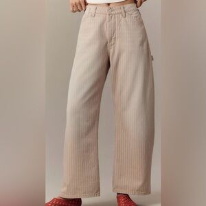 The Kayden Carpenter Barrel Jeans by Pilcro